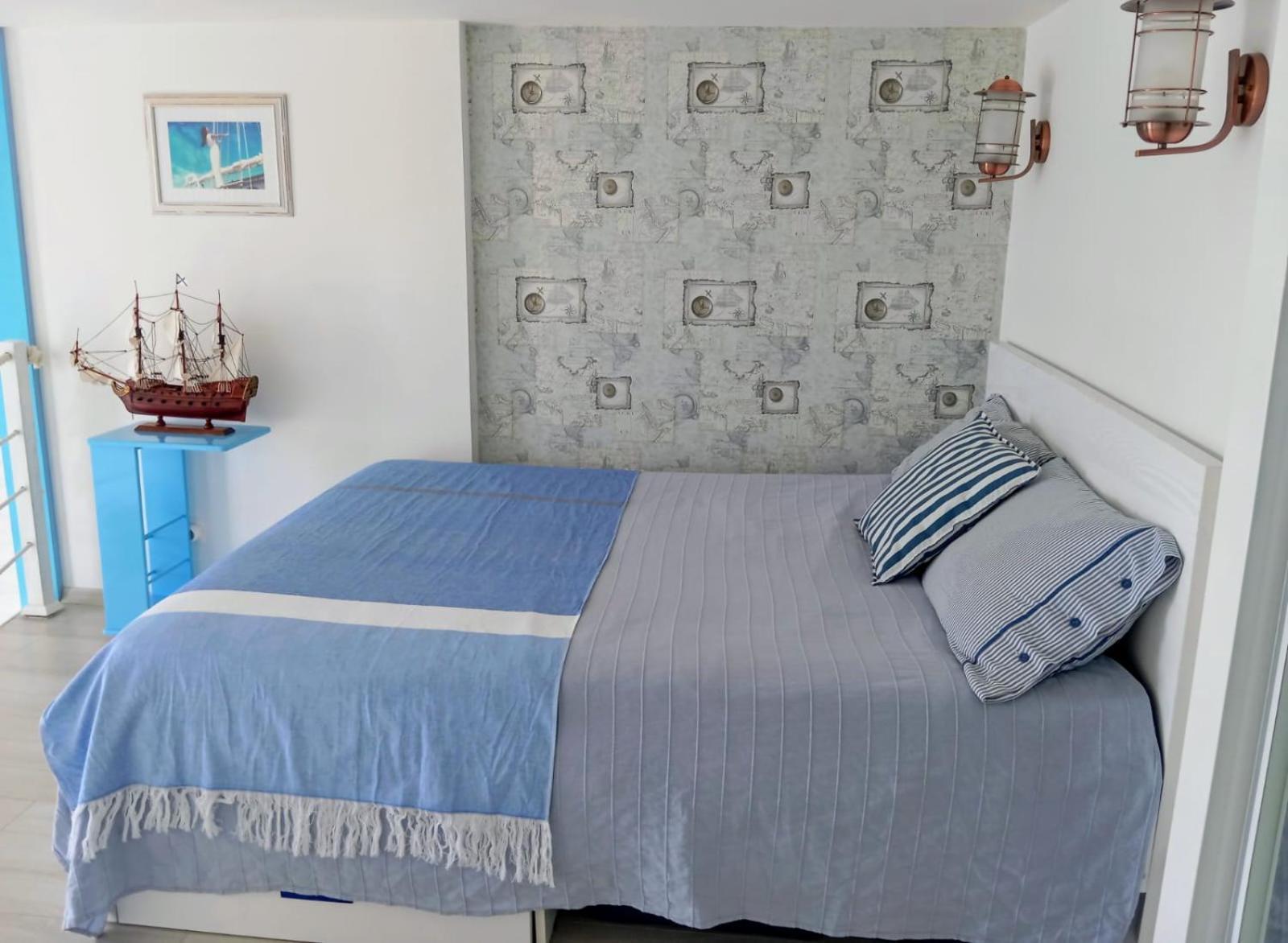 Пентхаус ApArt Del Mar с панорамным видом Батумі Екстер'єр фото